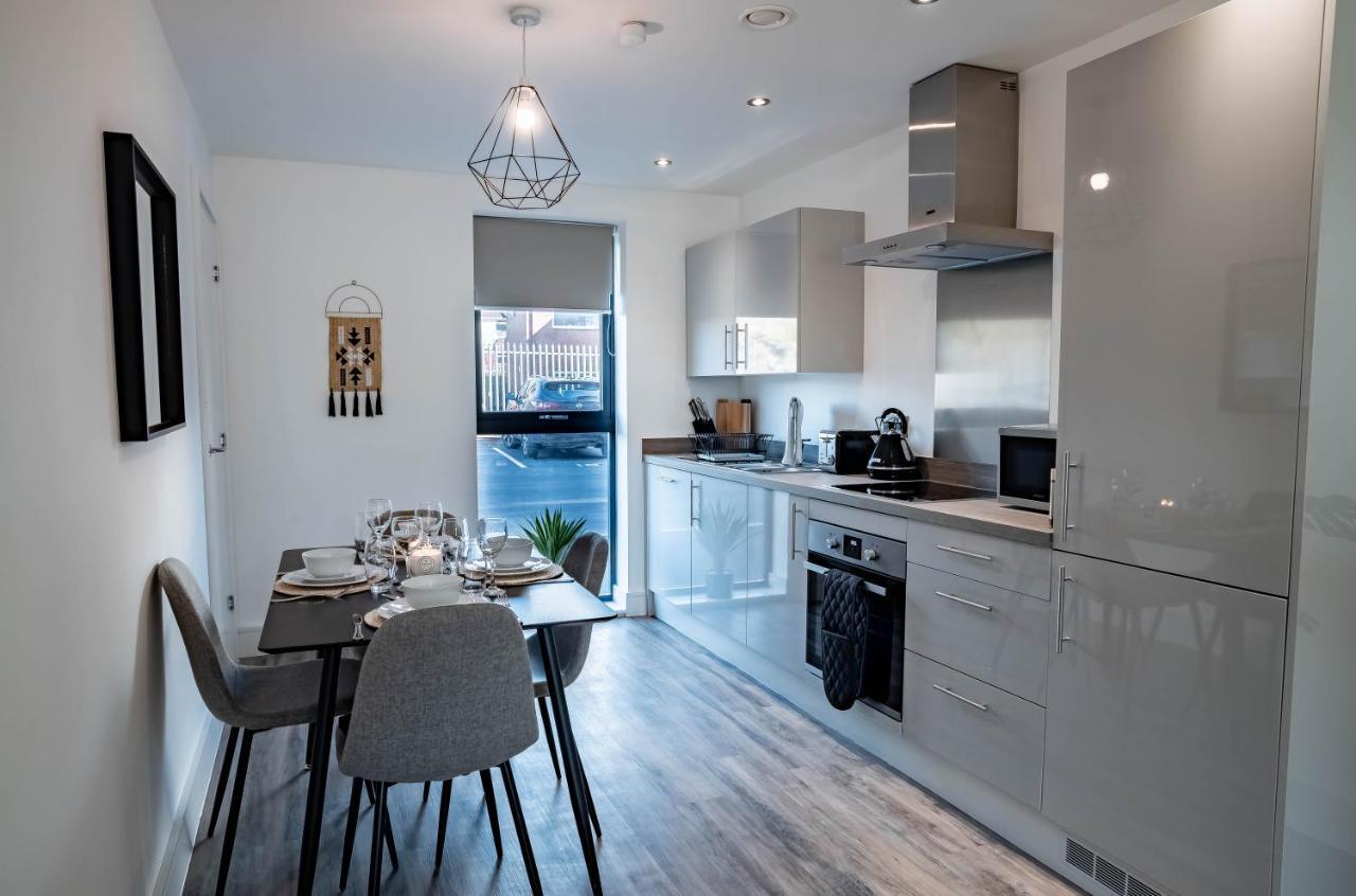 Luxe Interchange Apartment Near Old Trafford - Media City - The Quays Mánchester Exterior foto