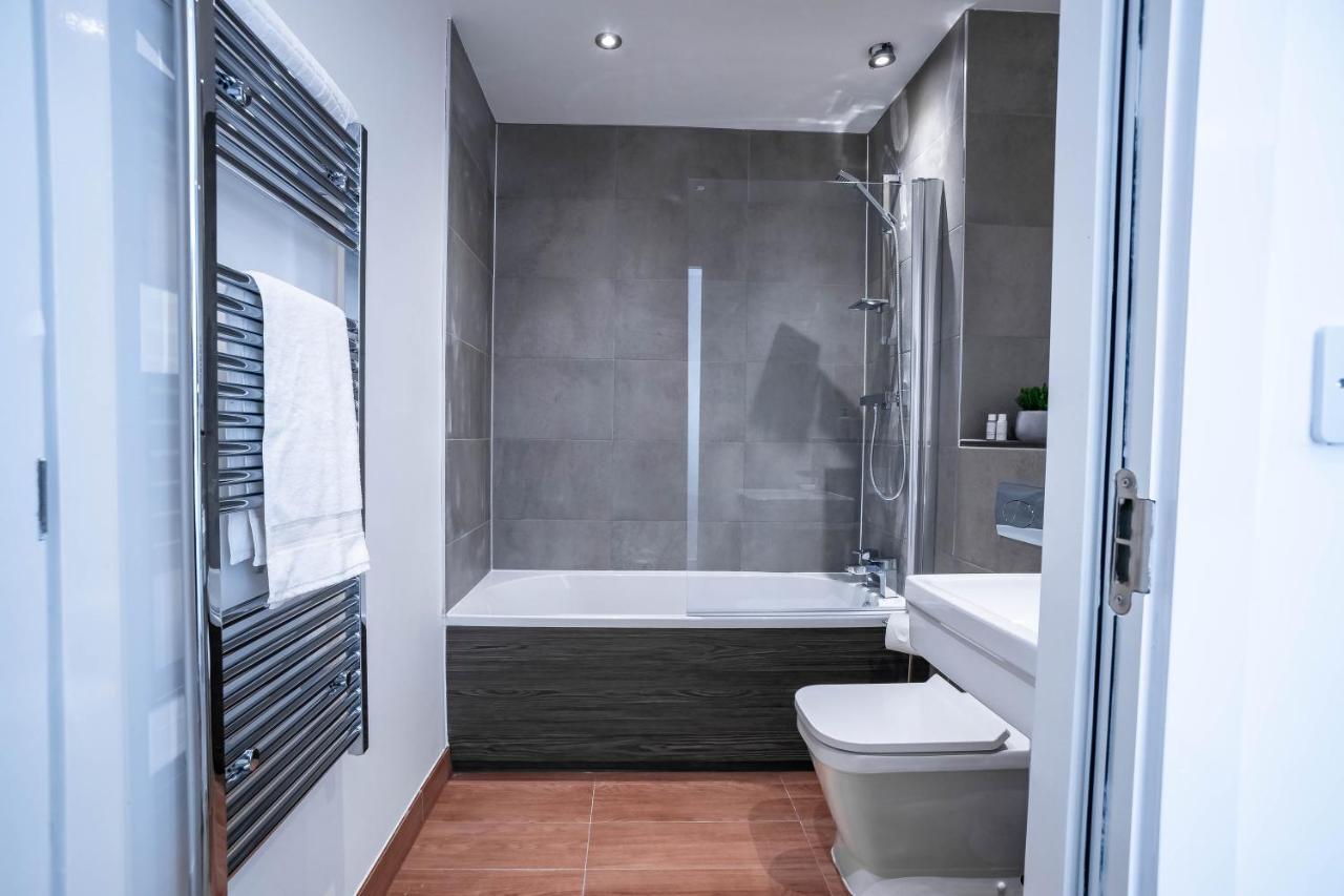 Luxe Interchange Apartment Near Old Trafford - Media City - The Quays Mánchester Exterior foto